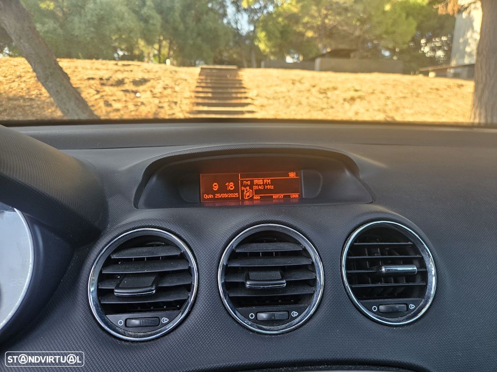 Peugeot 308 SW - 25