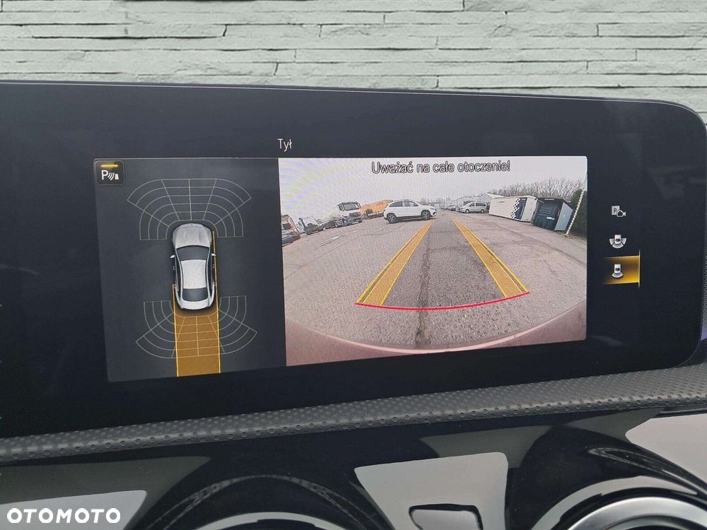 Mercedes-Benz CLA 200 AMG Line 7G-DCT - 15