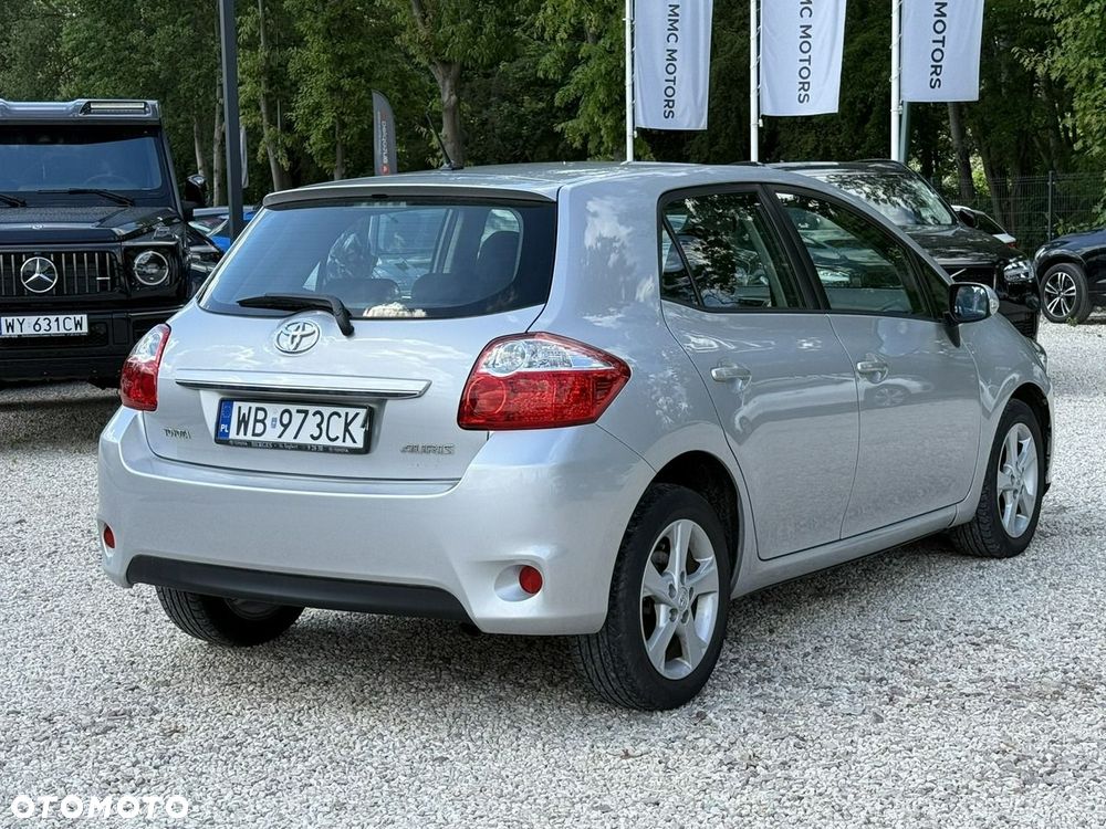 Toyota Auris 1.6 Active - 4