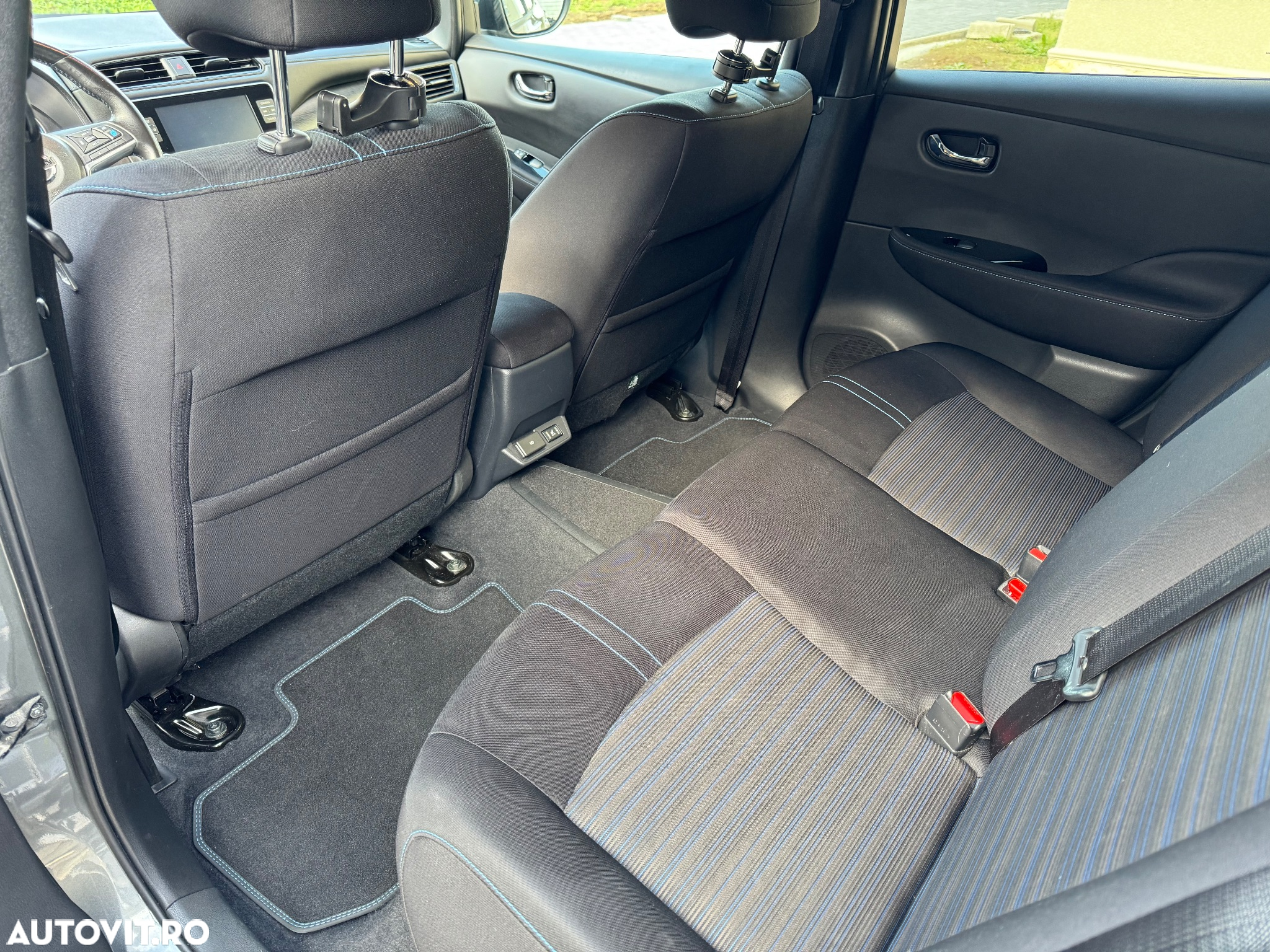 Nissan LEAF N-Connecta - 4
