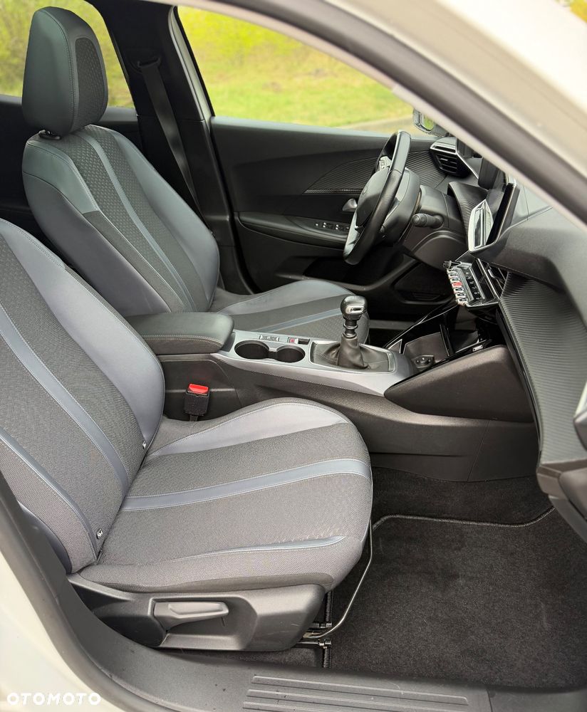Peugeot 2008 BlueHDi 110 Allure - 13