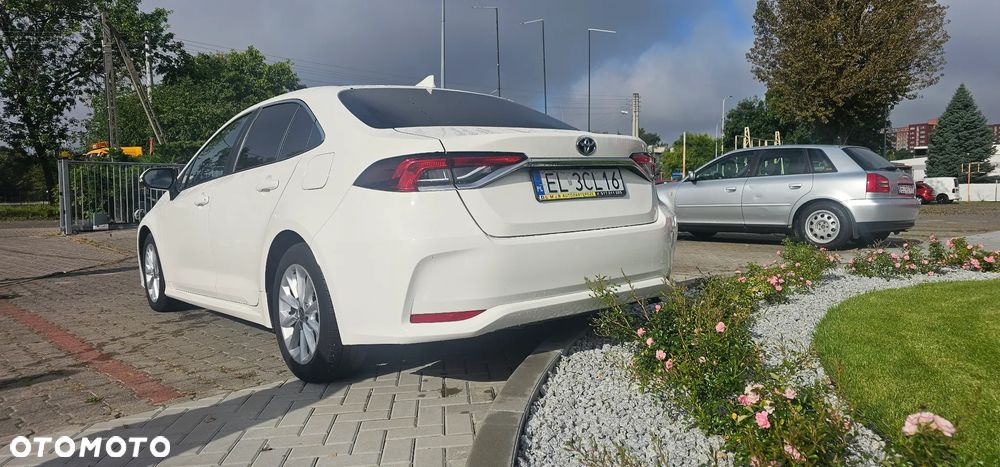 Toyota Corolla - 2