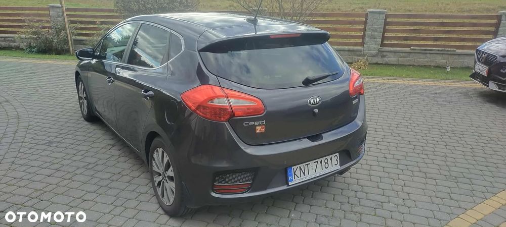 Kia Ceed Cee'd 1.6 CRDi L Business Line - 6