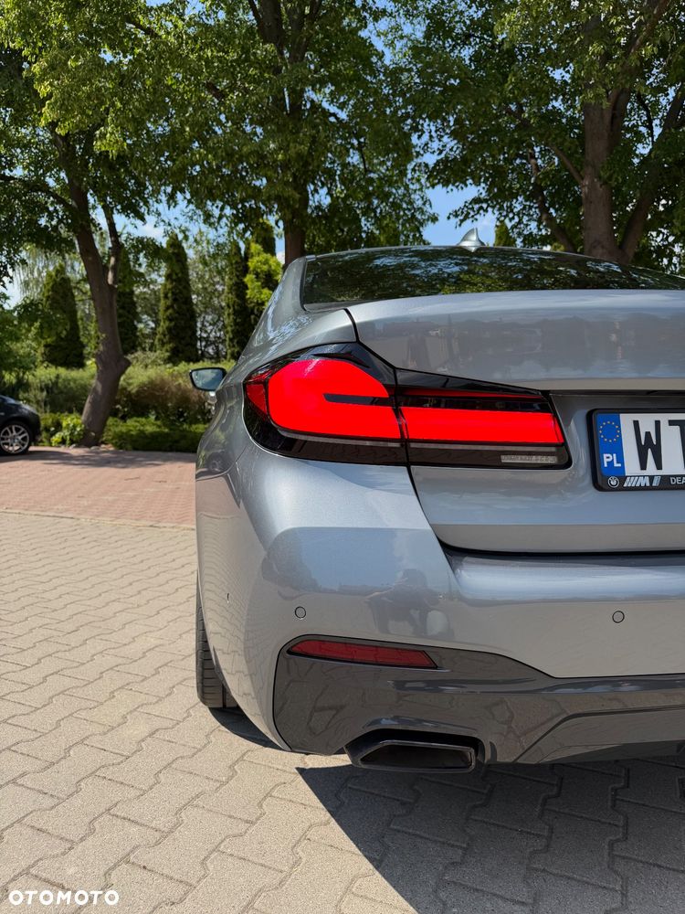 BMW Seria 5 520d xDrive mHEV M Sport sport - 13