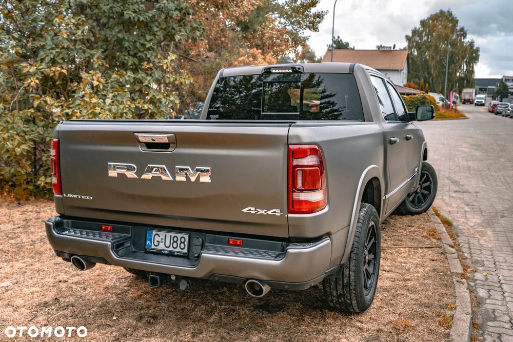 RAM 1500 5.7 Crew Cab Limited - 10