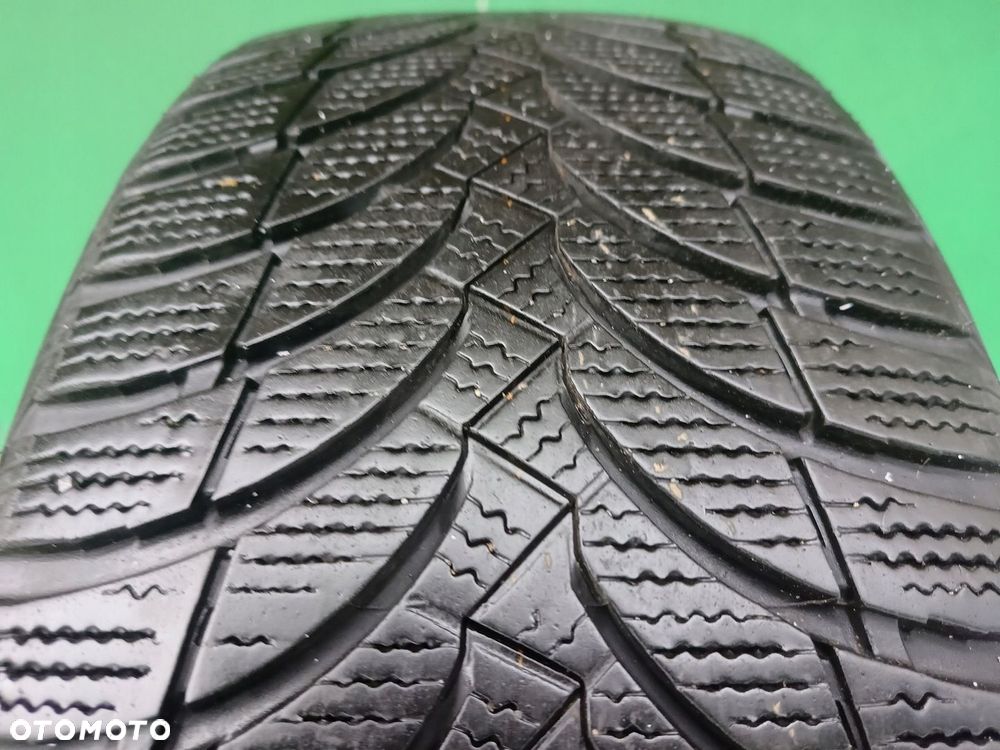 NEXEN WINGURD SNOW G WH2 205/55/16, 1 szt 6,8 mm - 1