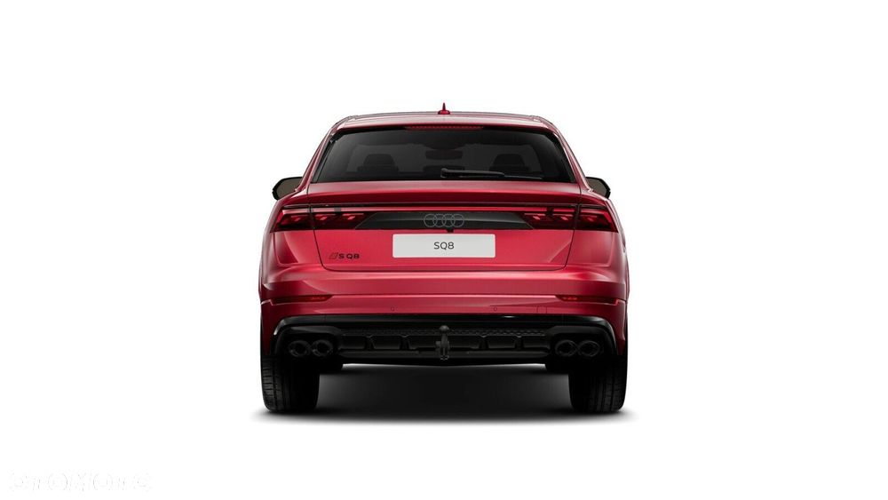 Audi SQ8 - 8