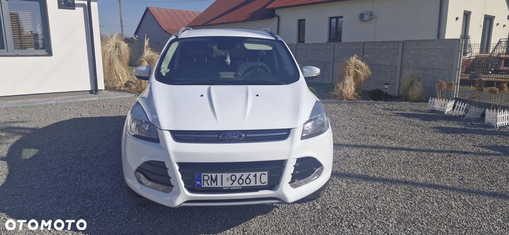 Ford Kuga 2.0 TDCi 2x4 Titanium - 5