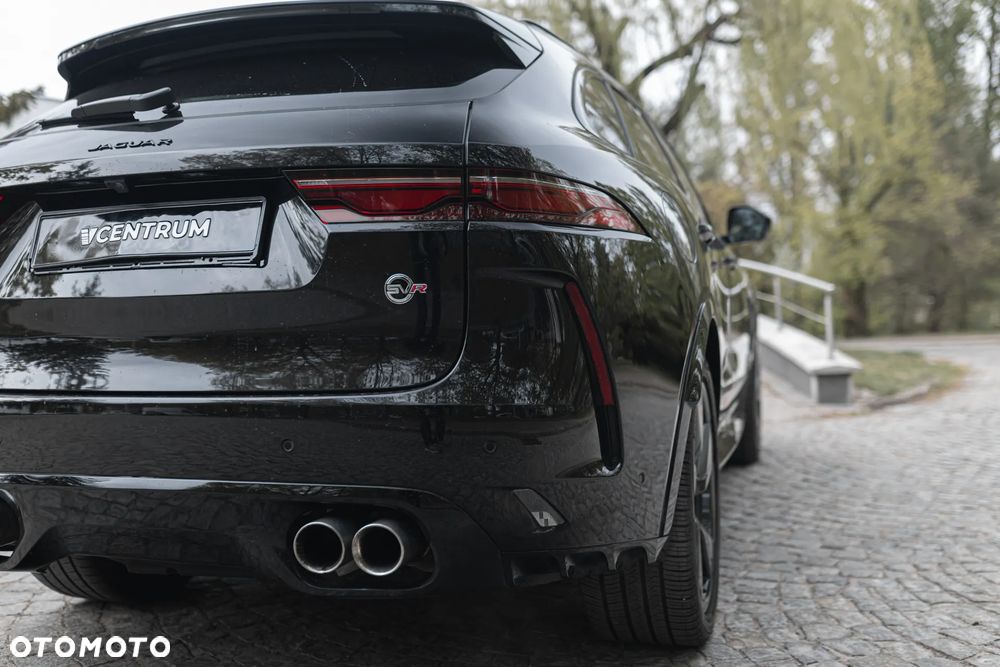 Jaguar F-Pace 5.0 V8 S/C AWD SVR - 12