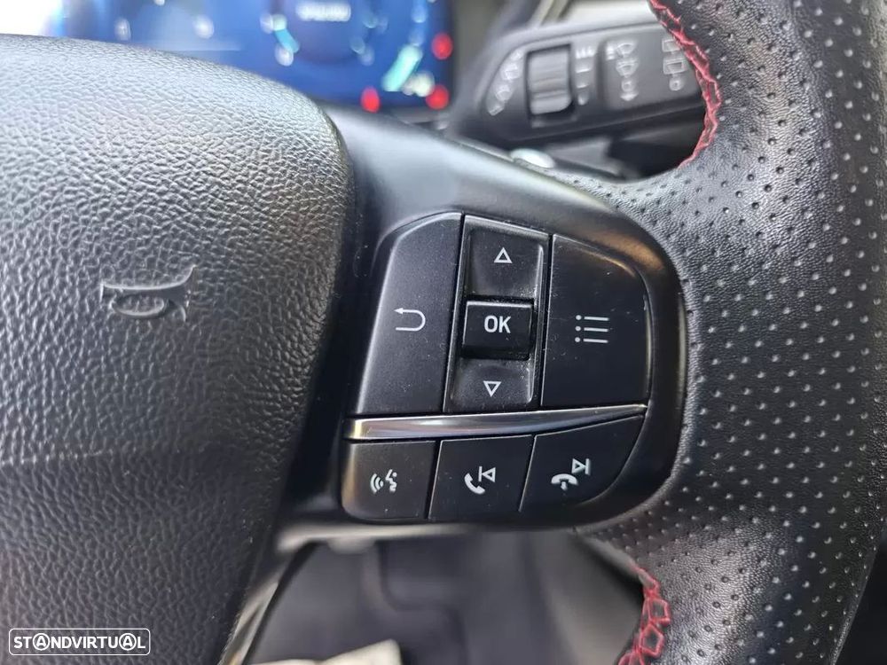 Ford Focus 1.0 EcoBoost MHEV ST-Line - 29