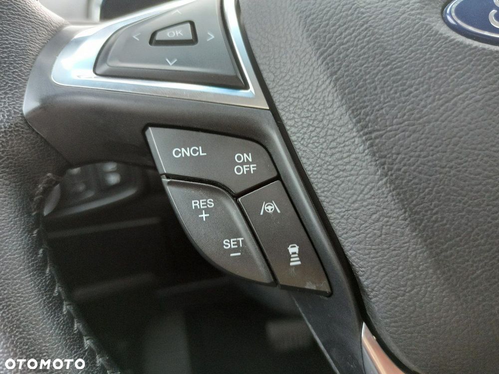 Ford Edge - 31