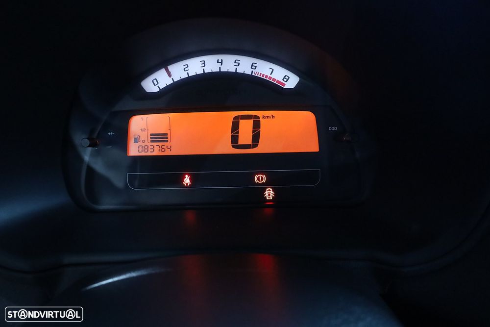 Citroën C2 1.1 RFM - 23