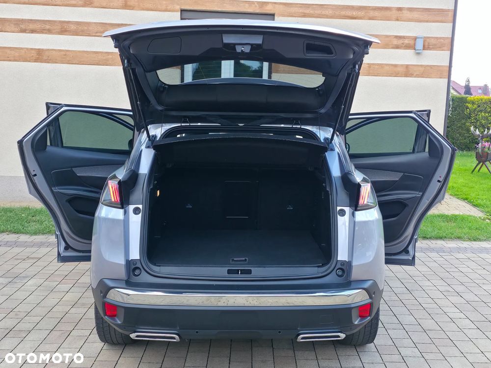 Peugeot 3008 1.6 PureTech Hybrid4 PHEV Allure S&S EAT8 - 34