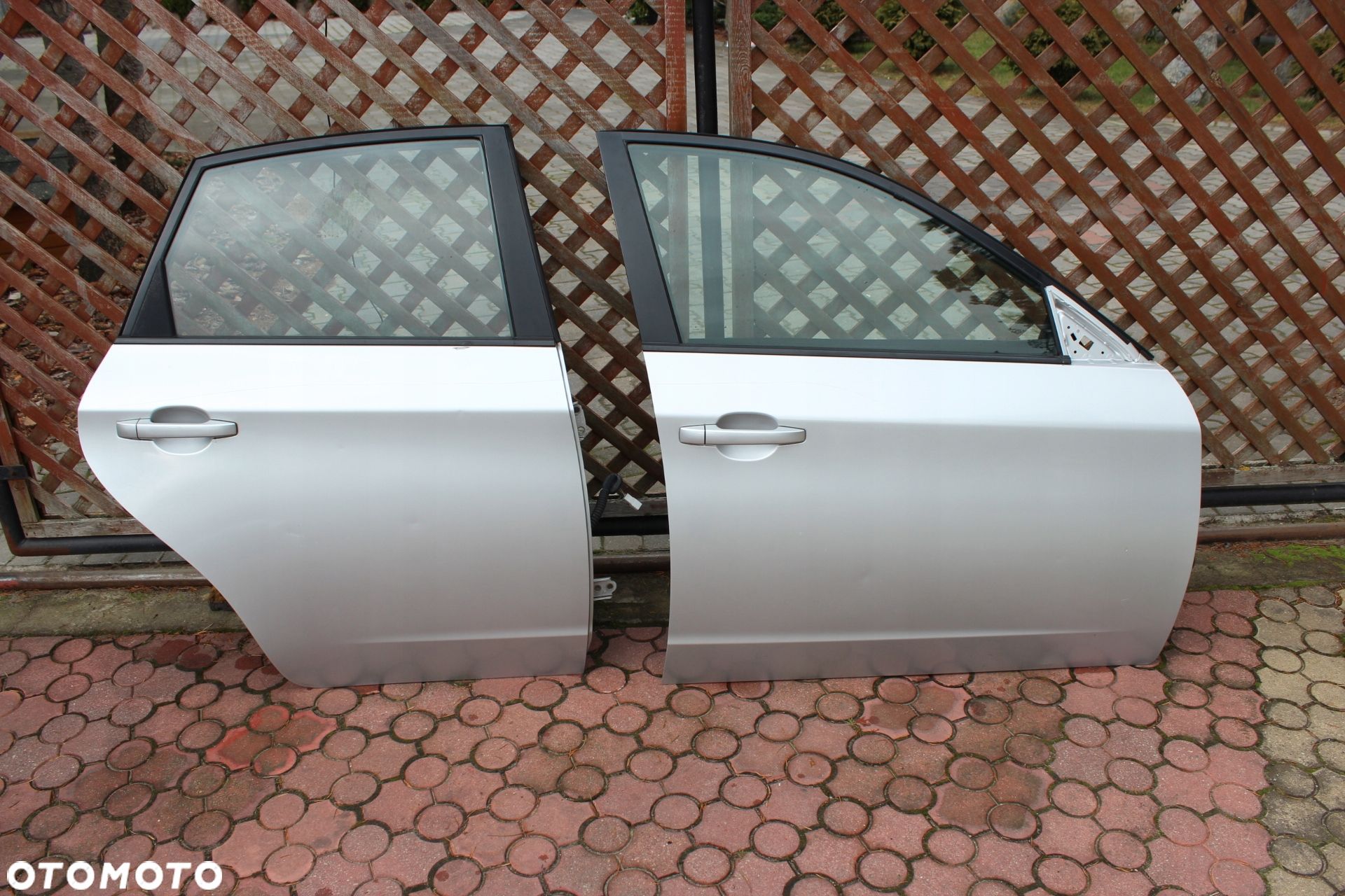 Drzwi Prawe Przednie Tylne Subaru Impreza III - 1
