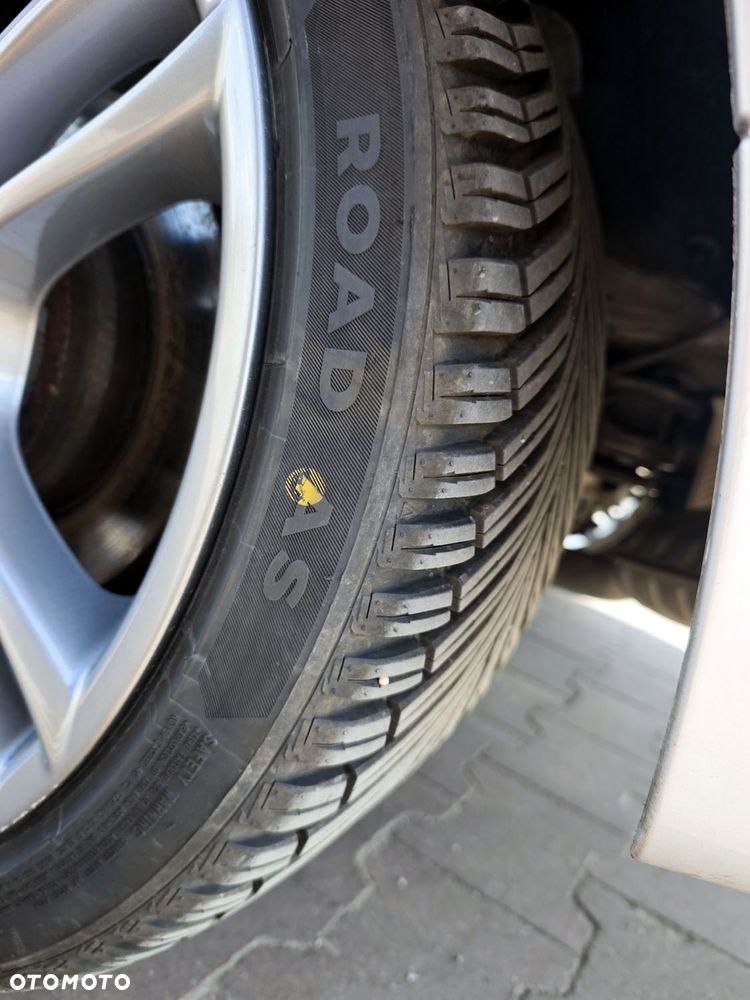 BMW Seria 3 318d - 11