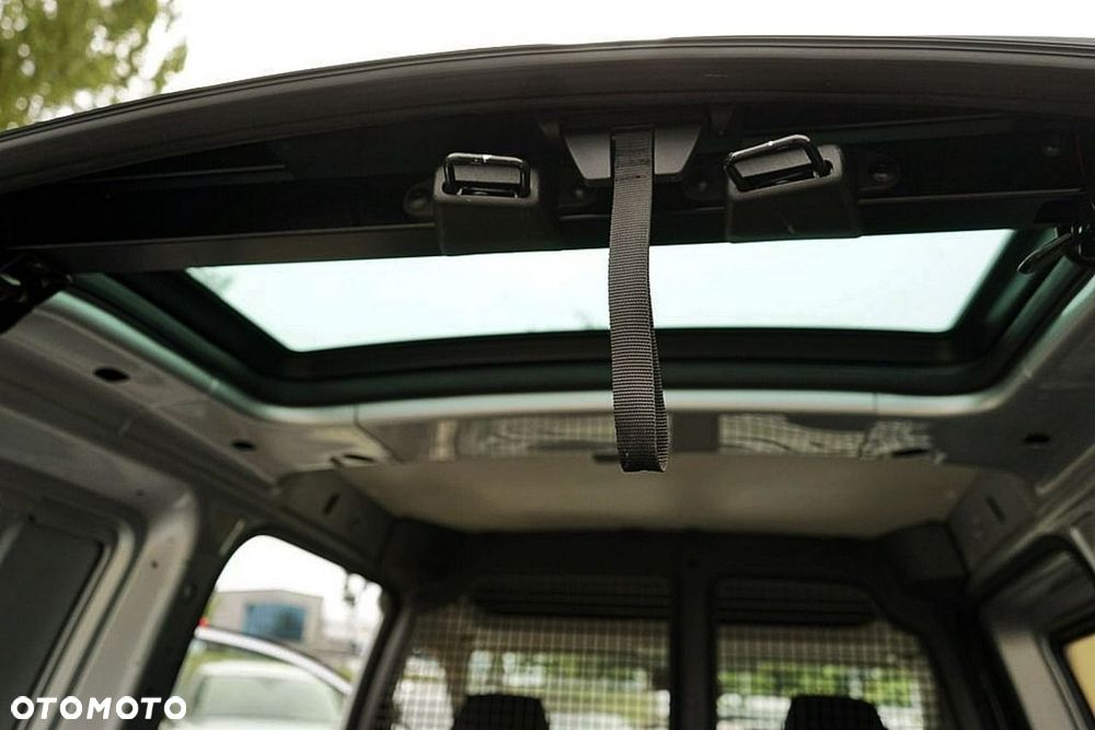 Volkswagen Caddy - 26