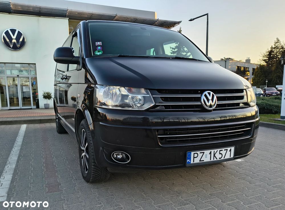 Volkswagen Multivan - 1