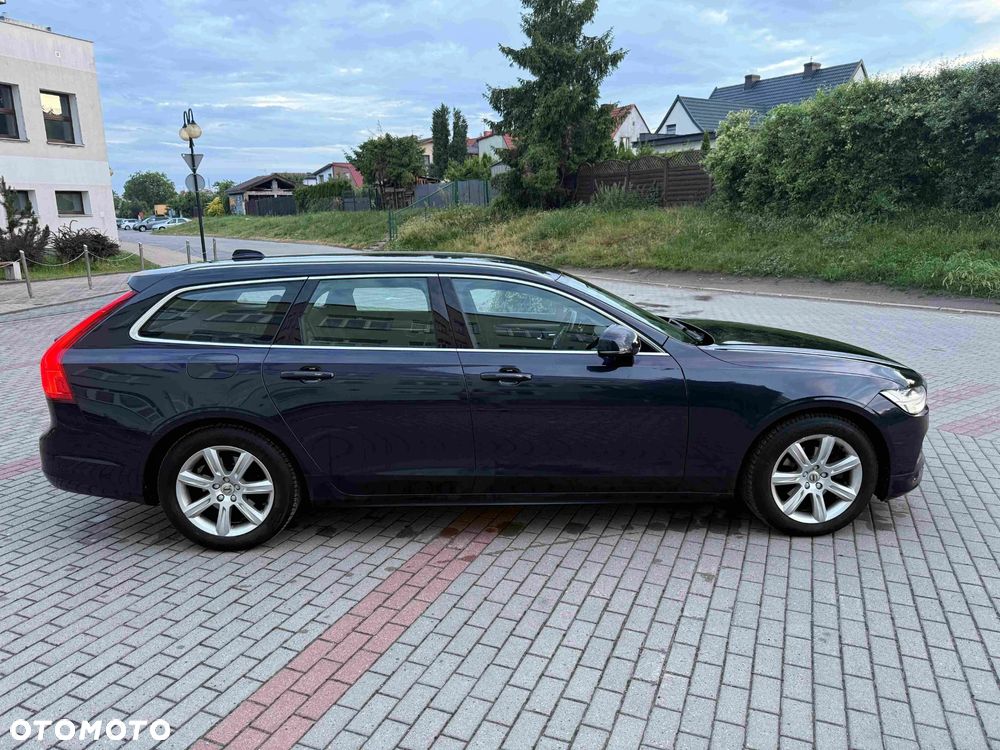 Volvo V90 D4 AWD Momentum - 6