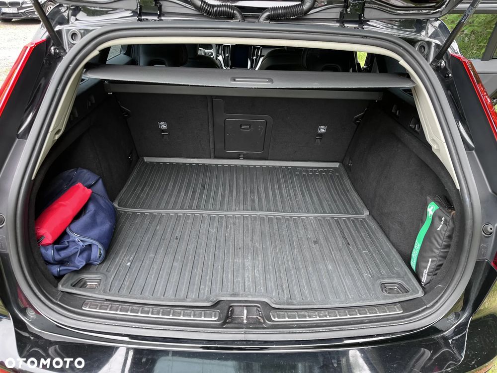 Volvo V60 D3 Momentum - 12
