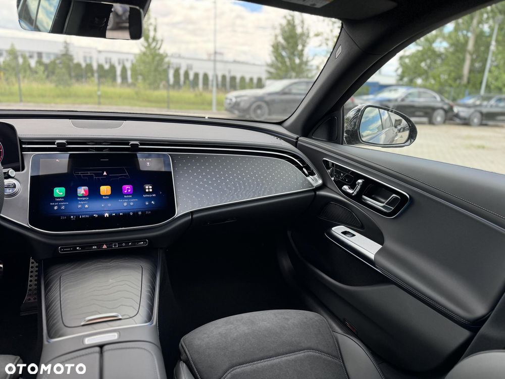 Mercedes-Benz Klasa E 220 d mHEV 4-Matic AMG 9G-Tronic - 16