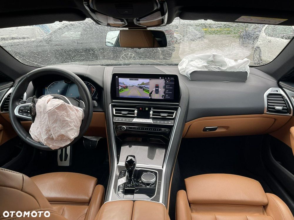 BMW Seria 8 840d xDrive mHEV - 11