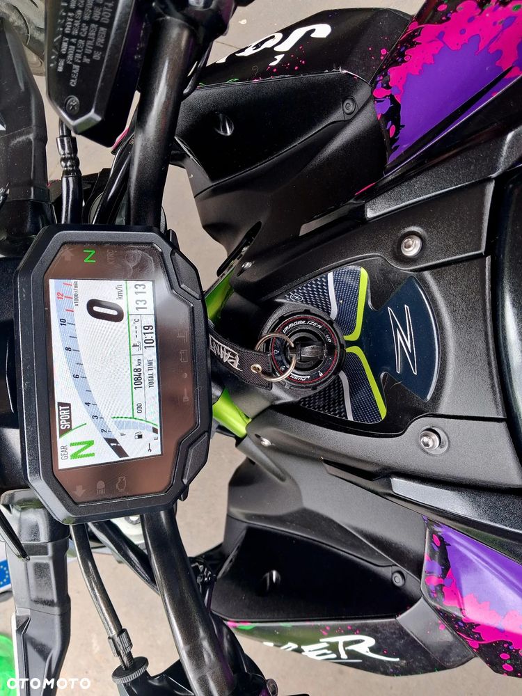 Kawasaki Z 900 - 9