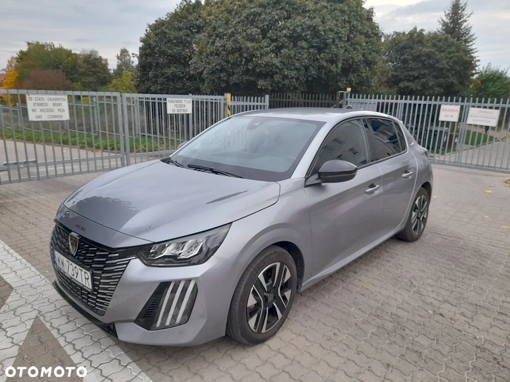 Peugeot 208 - 6