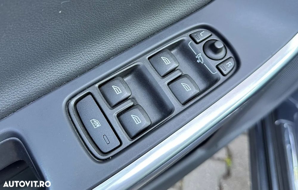 Volvo V60 - 31