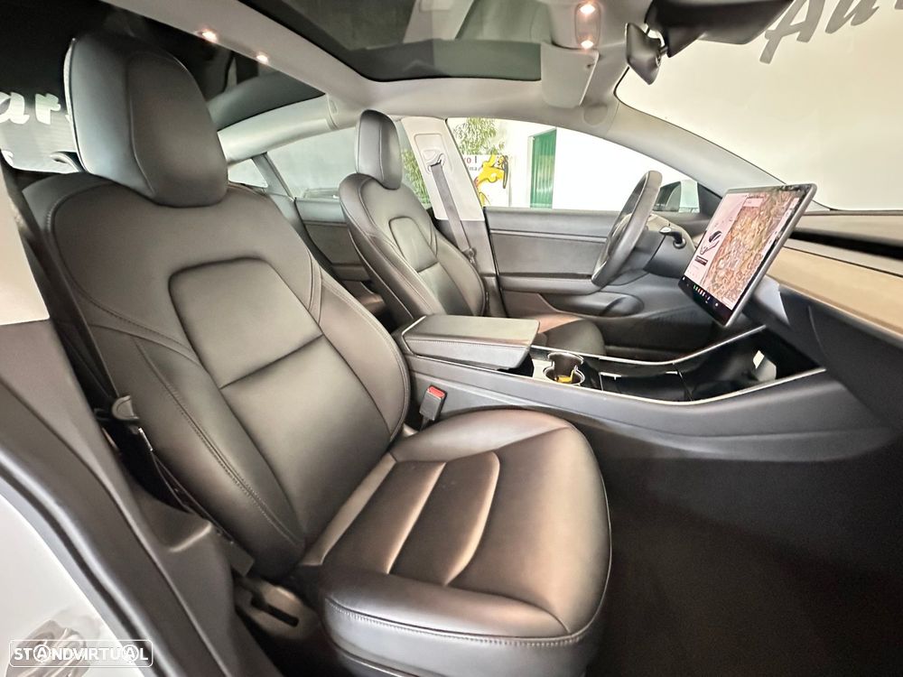 Tesla Model 3 Standard Range Plus RWD - 26