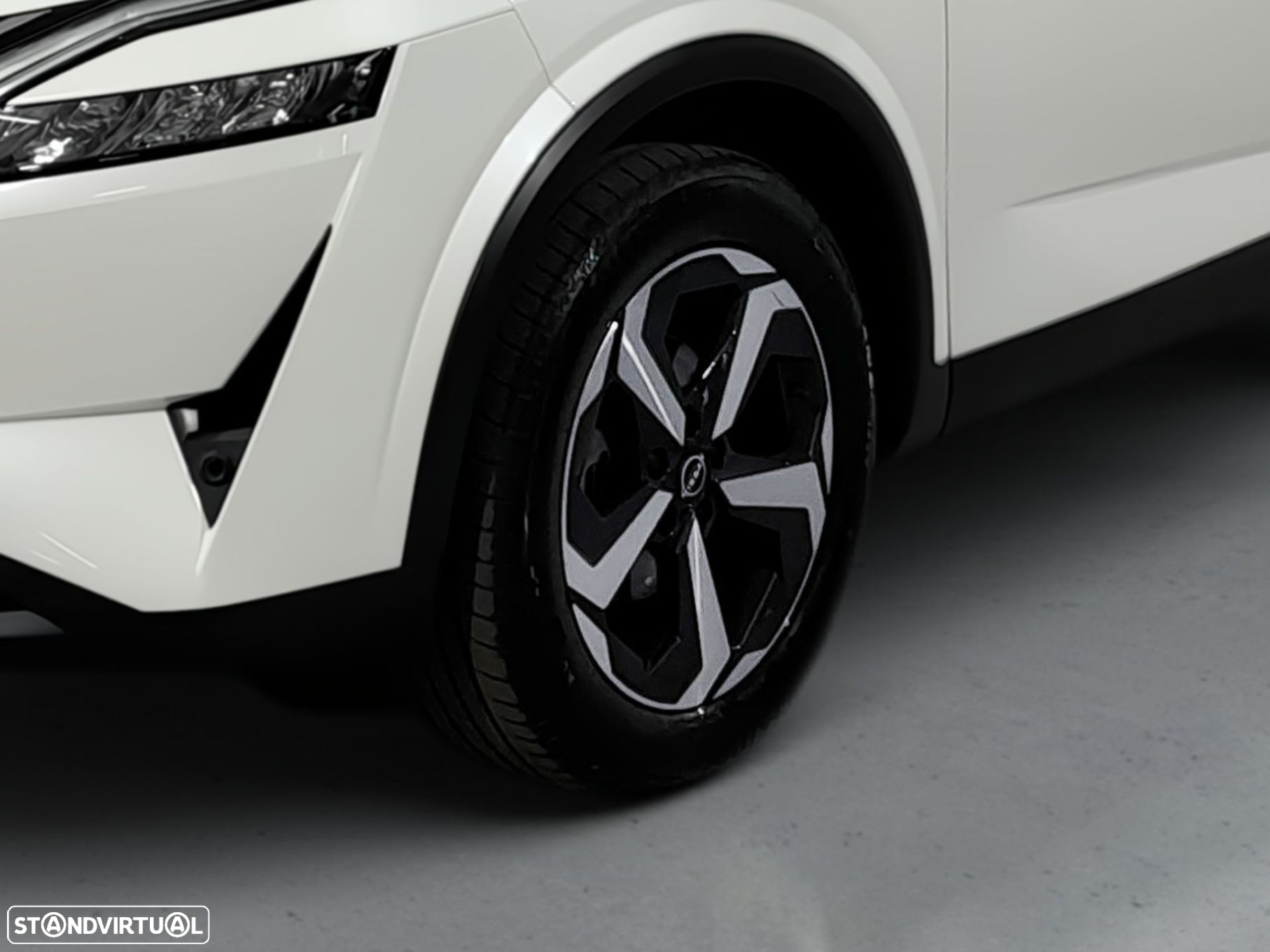 Nissan Qashqai 1.3 DIG-T N-Connecta LED+TT - 4