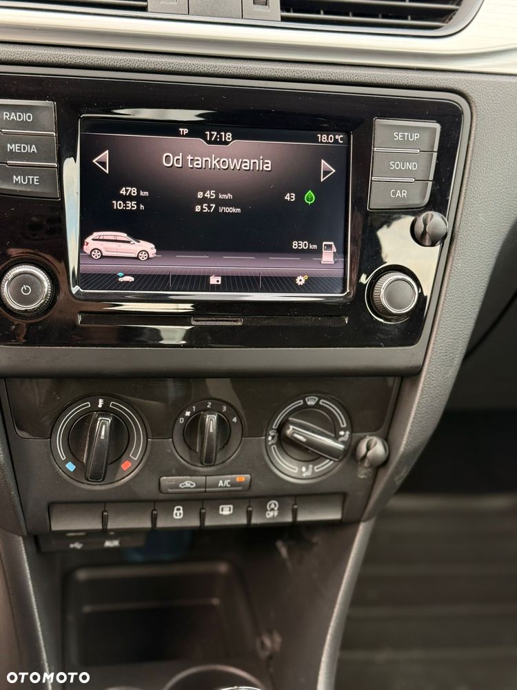Skoda RAPID 1.0 TSI Ambition - 11