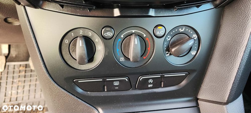 Ford Focus - 16