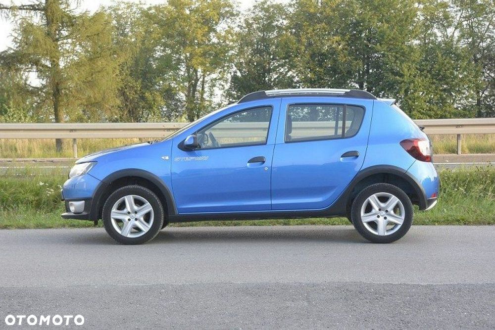 Dacia Sandero Stepway 0.9 TCe Laureate S&S - 4