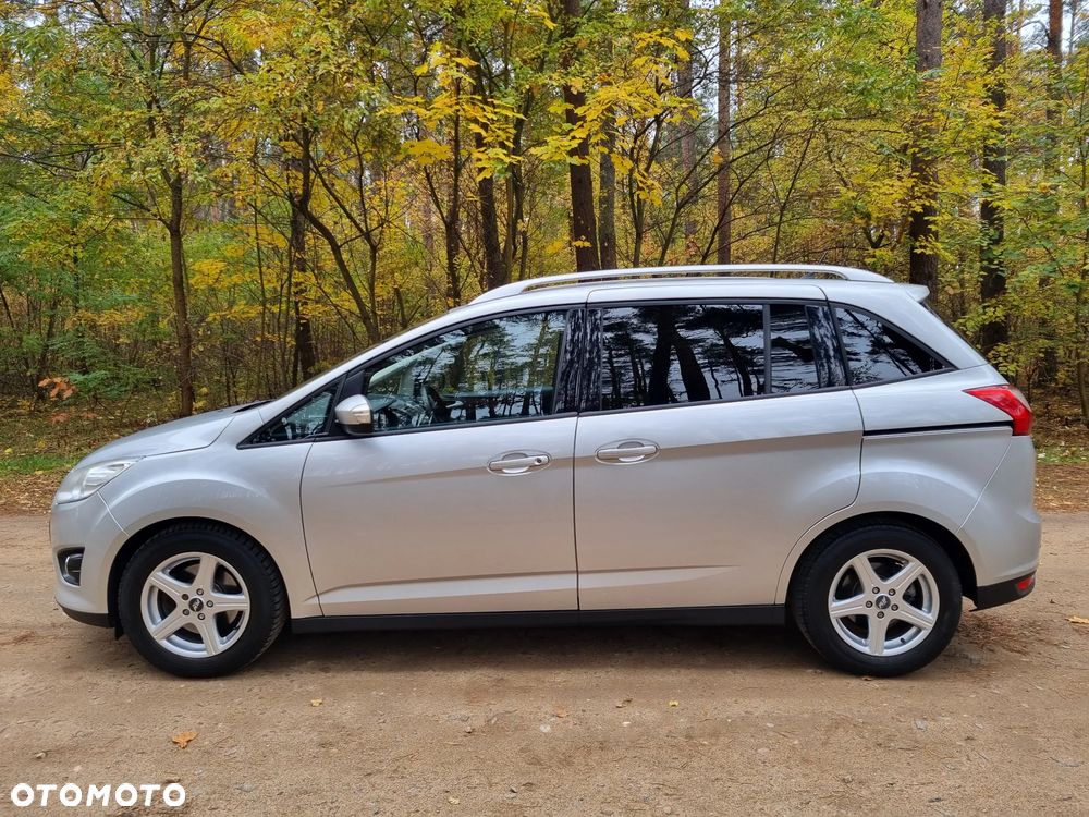 Ford Grand C-MAX - 18
