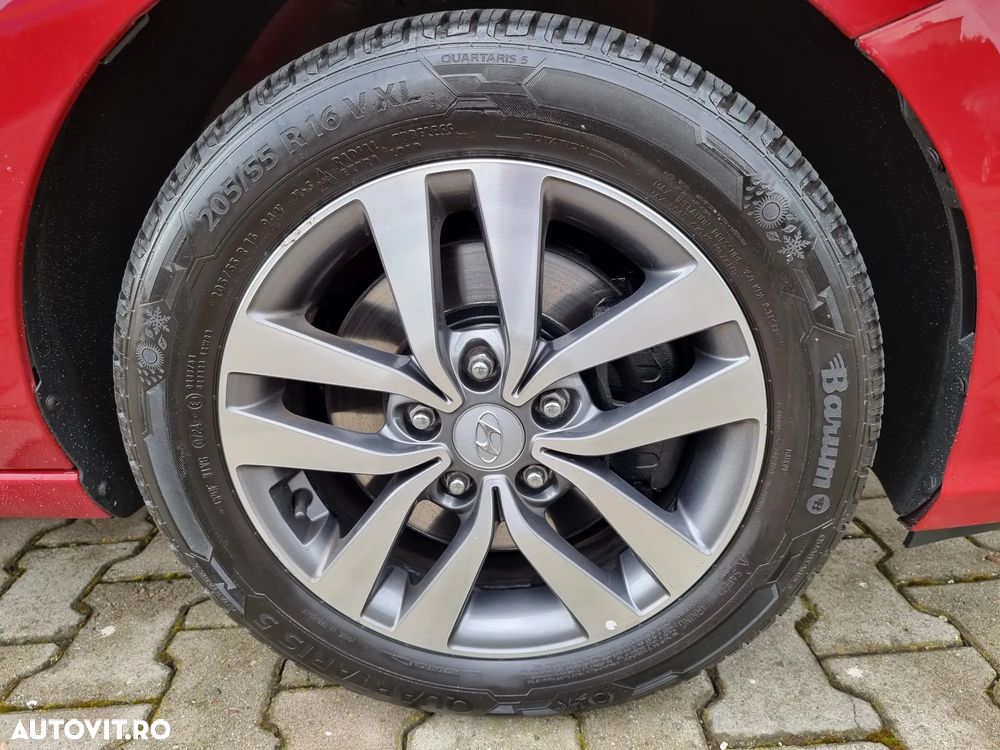 Hyundai i30 1.6 CRDI YES! - 16