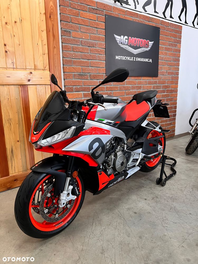 Aprilia Tuono - 14