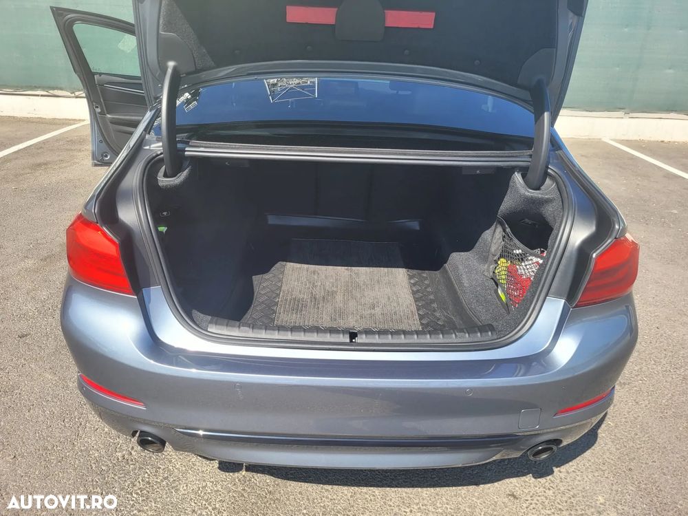 BMW Seria 5 520d xDrive AT - 5