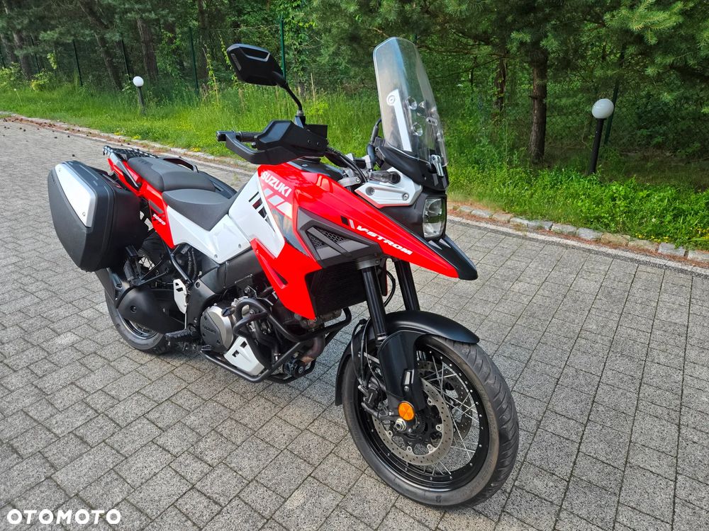 Suzuki V-STROM - 4
