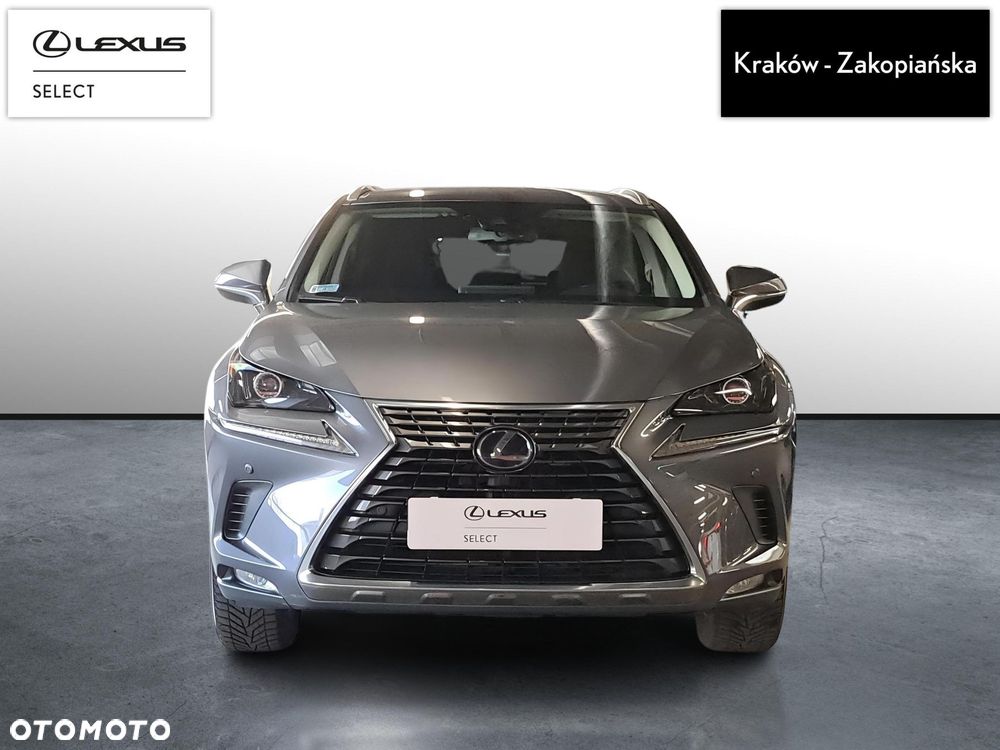 Lexus NX 300h Business Edition AWD - 3