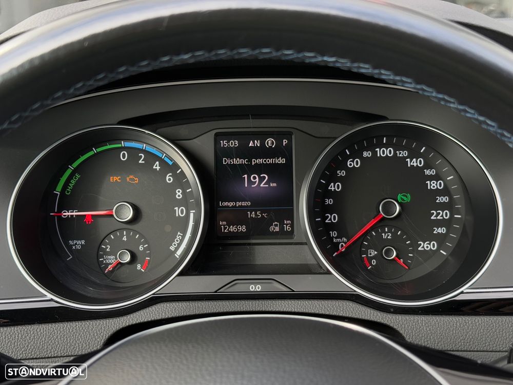 VW Passat Variant 1.4 TSI GTE Plug-in - 19