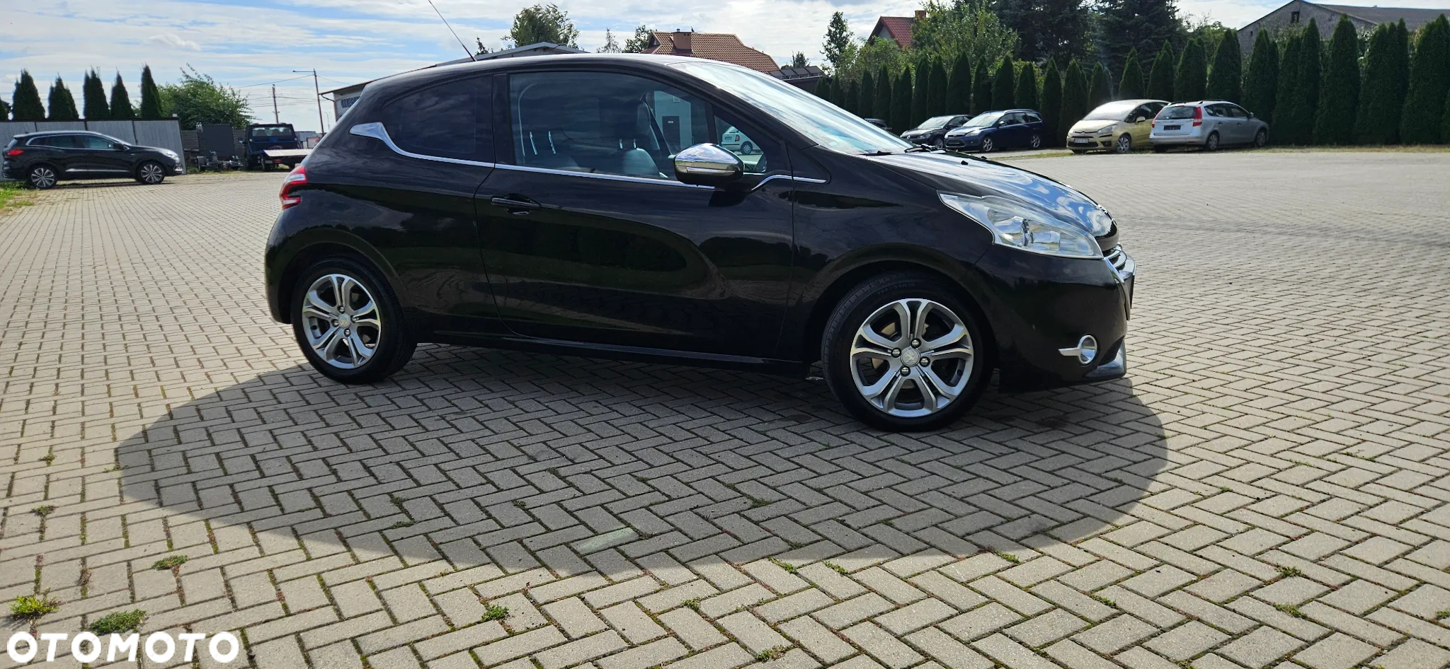 Peugeot 208 1.6 e-HDi Allure STT - 15