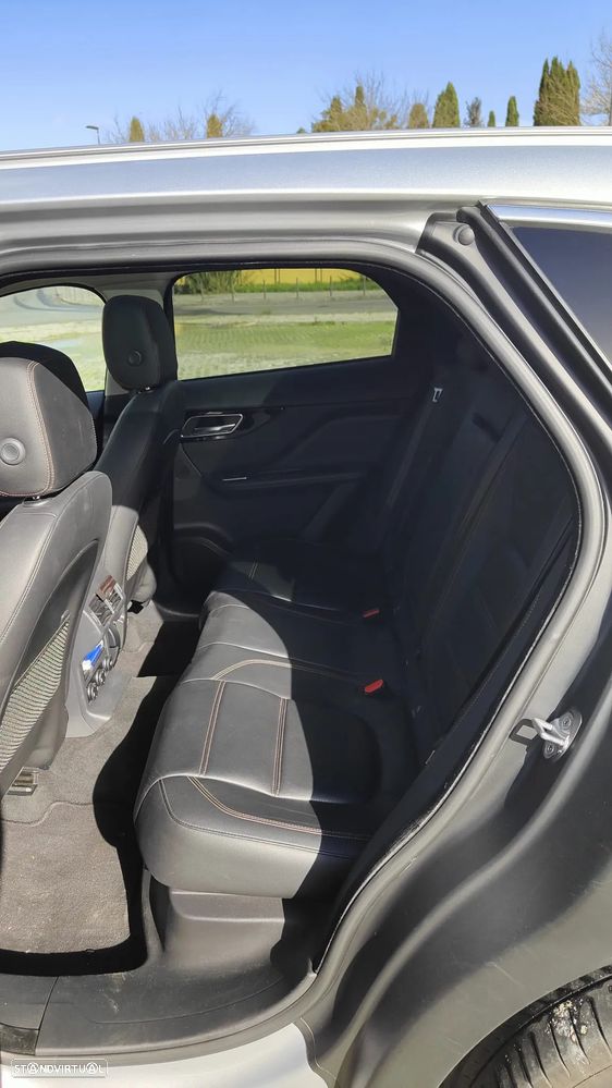 Jaguar F-Pace 2.0 i4D Prestige Aut. - 26