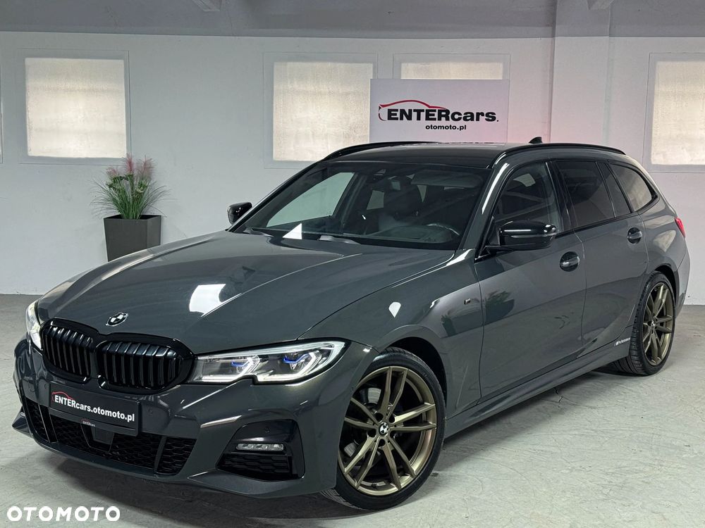 BMW Seria 3 320d xDrive M Sport Shadow