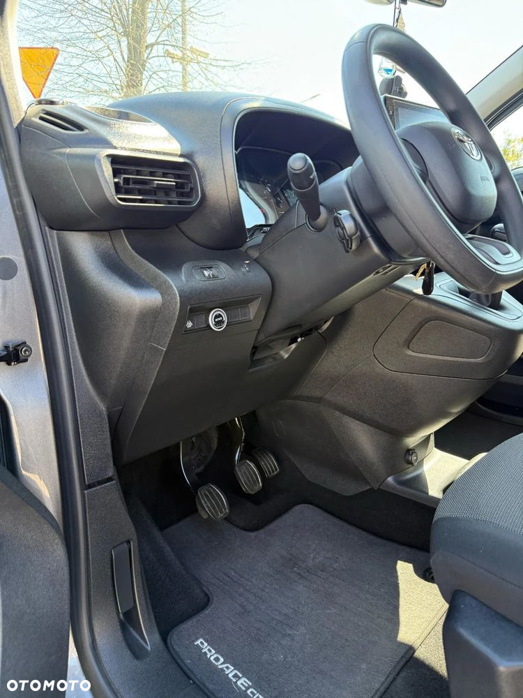 Toyota Proace City Verso 1.2 D-4T Family - 20
