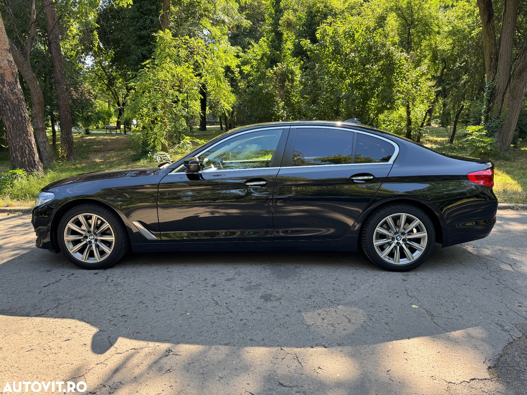 BMW Seria 5 520d Aut. Sport Line - 6