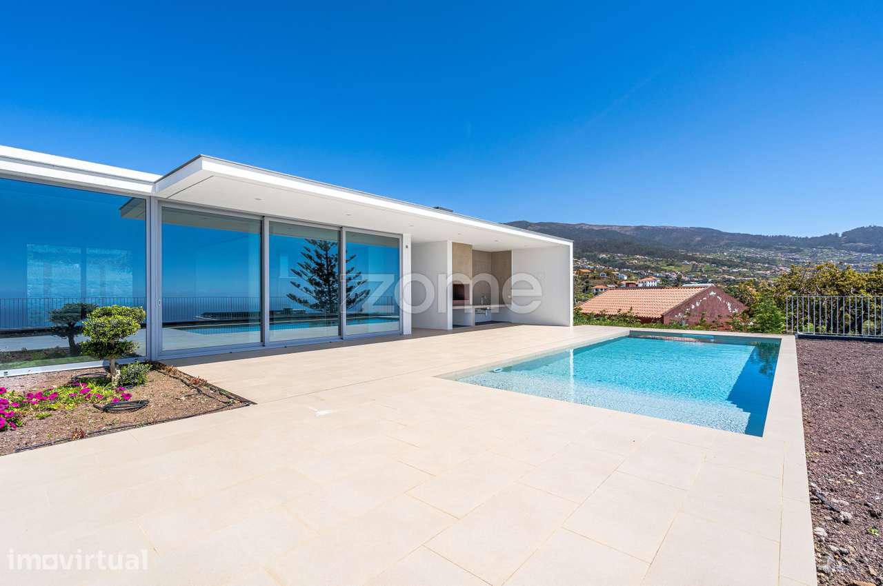 Moradia Térrea | T4 | Piscina | Estreito da Calheta