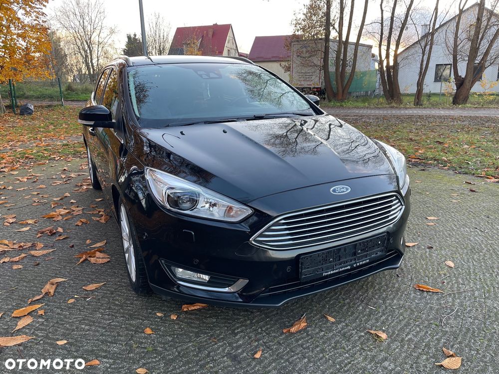 Ford Focus SW ver-turnier-1-5-ecoblue-start--stopp--system-titanium - 10