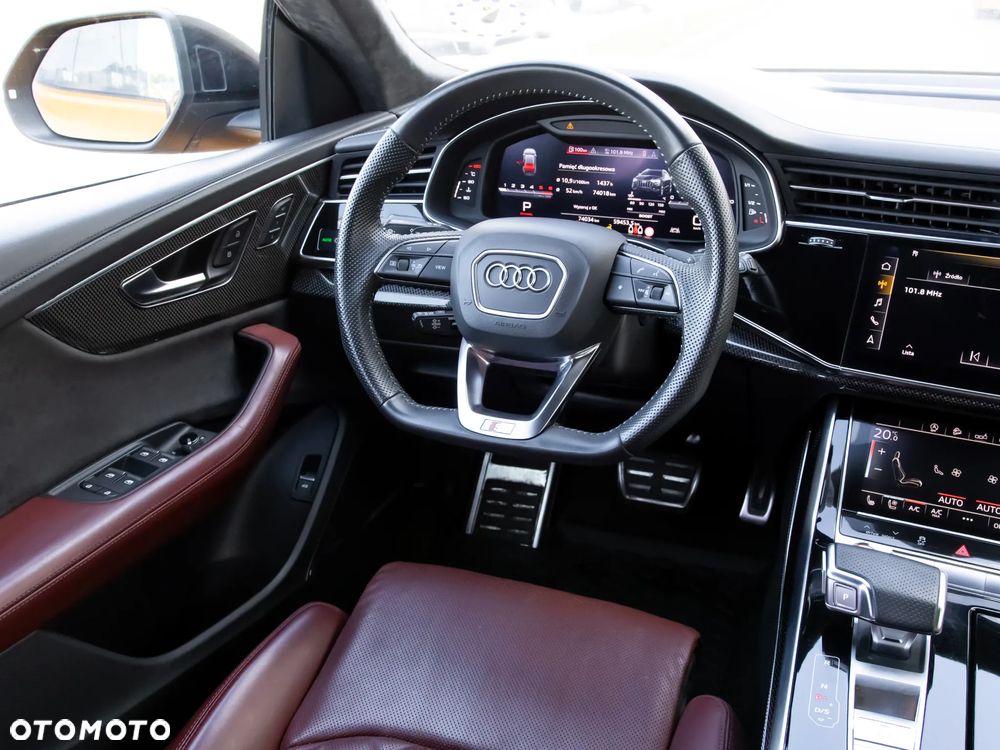 Audi SQ8 - 16