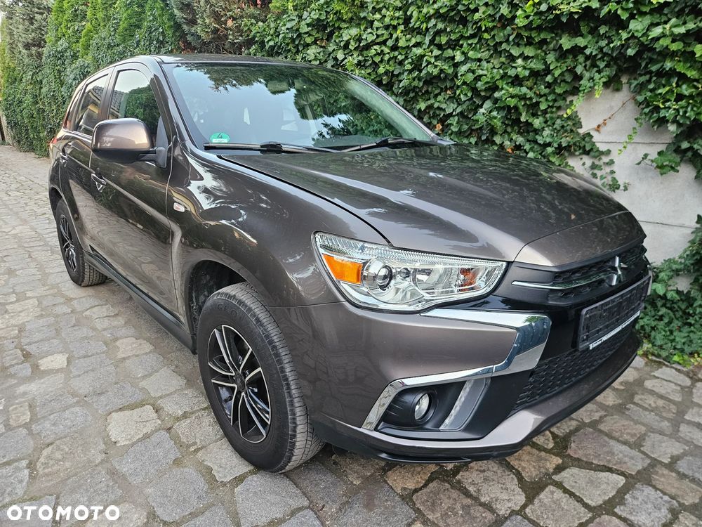 Mitsubishi ASX - 8