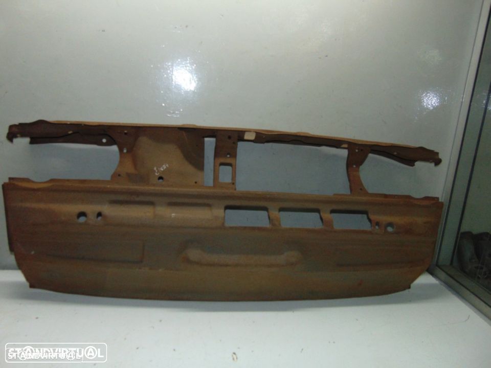 Frente de chapa - penso ser Audi - 2